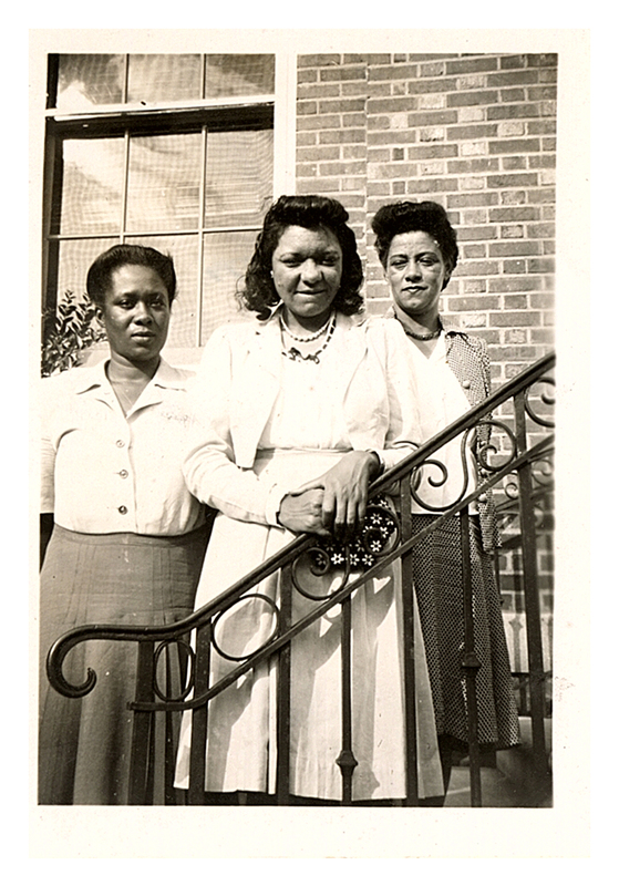 MAF1022_photograph-of-mary-awkard-fairfax-and-two-other.jpg MAF1022_photograph-of-mary-awkard-fairfax-and-two-other.jpg